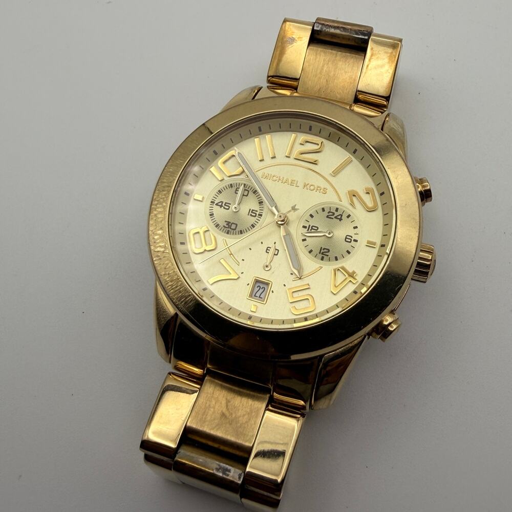 Michael Kors Gold-Tone Chronograph Day Date Watch MK-5726 Working New Battery